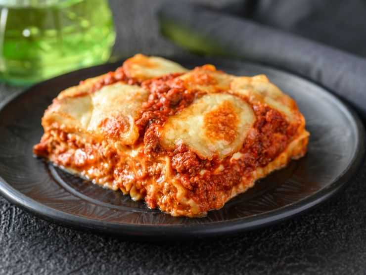 fetta di lasagna vegana